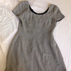 Womans Tempesta ,Houndtooth pattern dress sz 12